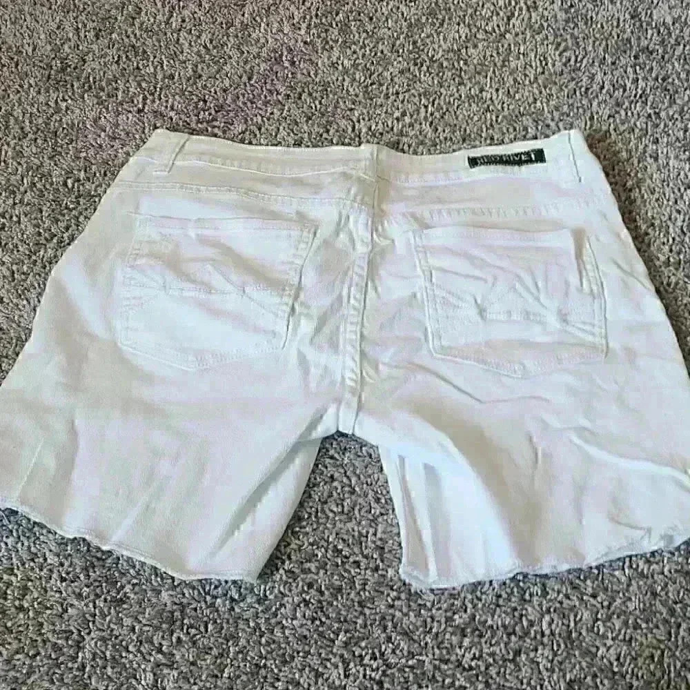 Red Rivet Shorts - Picture 4 of 4